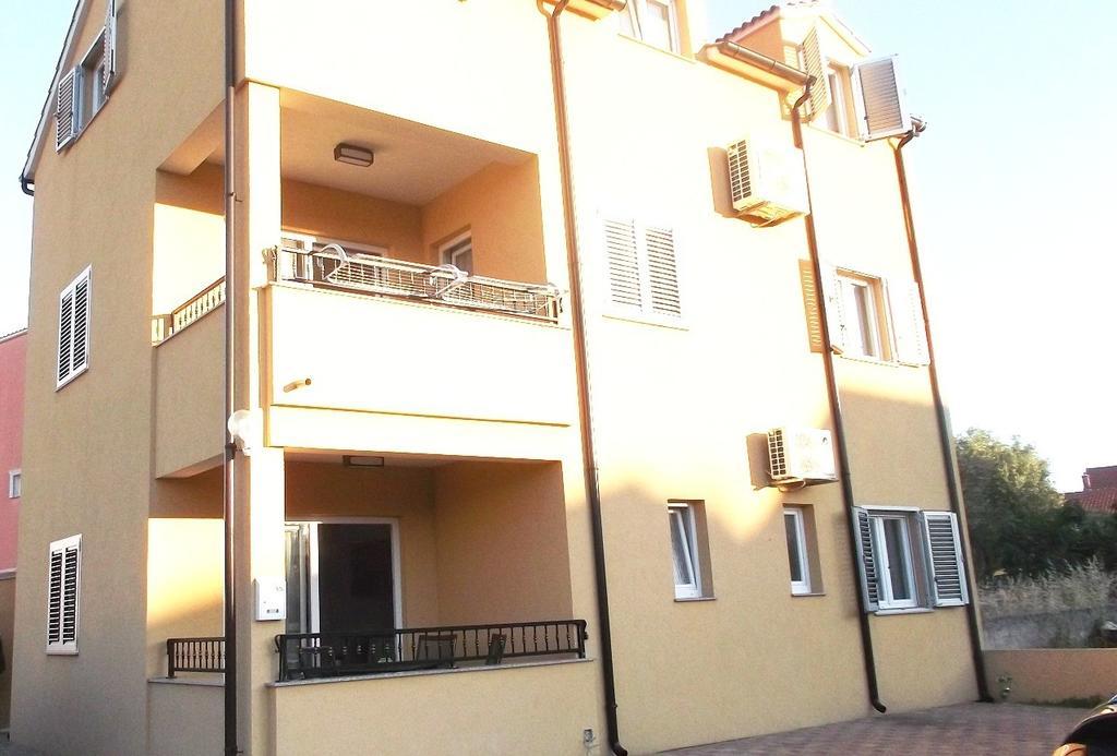 Apartments Horvat Vodice Eksteriør billede
